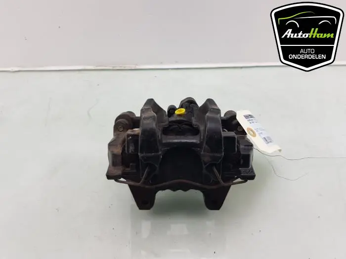 Remklauw (Tang) links-achter Volkswagen Golf