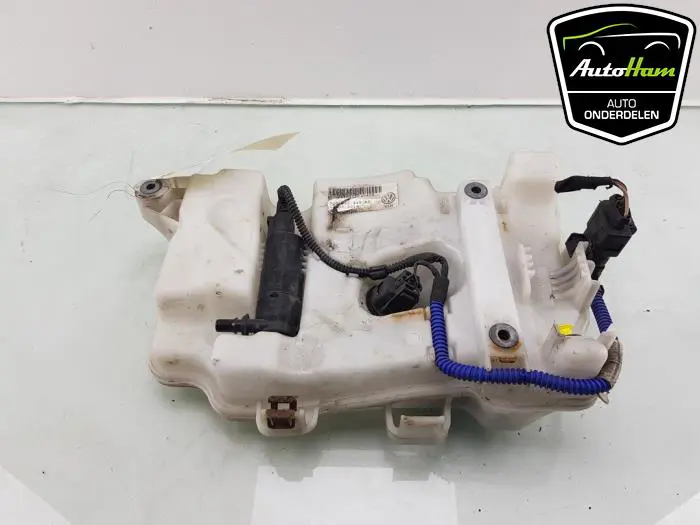 Ruitensproeiertank voor Volkswagen Golf