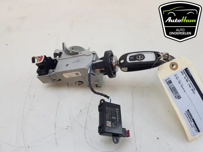 Kontaktslot+Sleutel Opel Astra