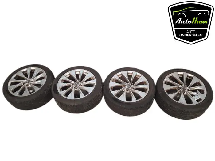 Sportvelgenset + banden Opel Astra