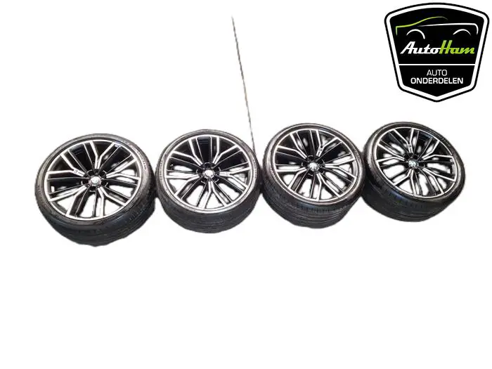 Sportvelgenset + banden BMW 5-Serie