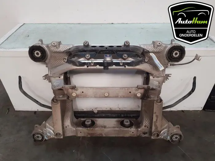 Subframe BMW IX