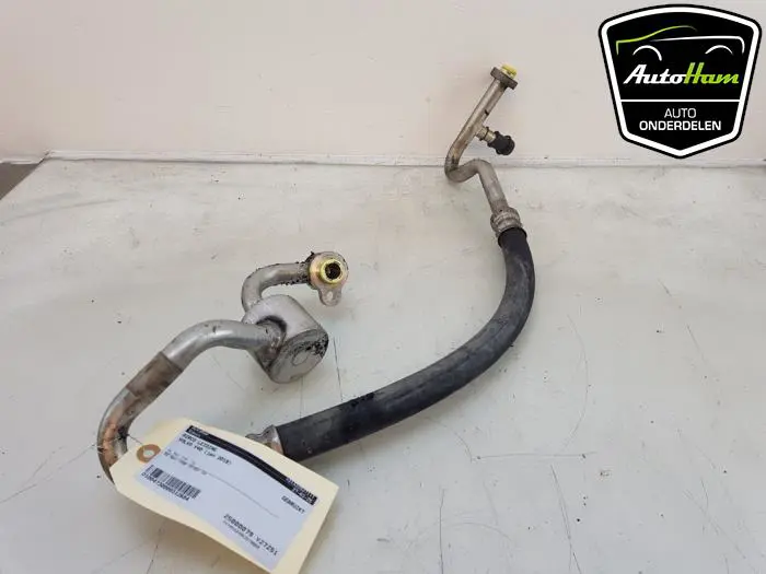 Airco Leiding Volvo V40