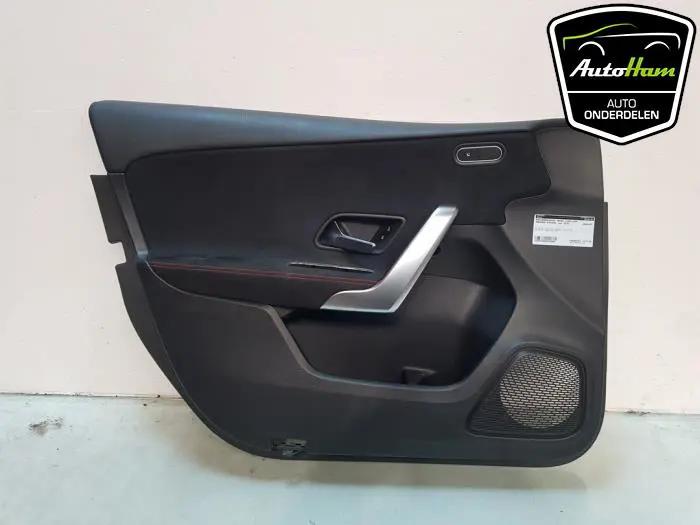 Portierbekleding 4Deurs links-voor Mercedes A-Klasse