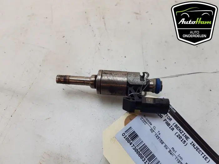 Injector (benzine injectie) Skoda Fabia
