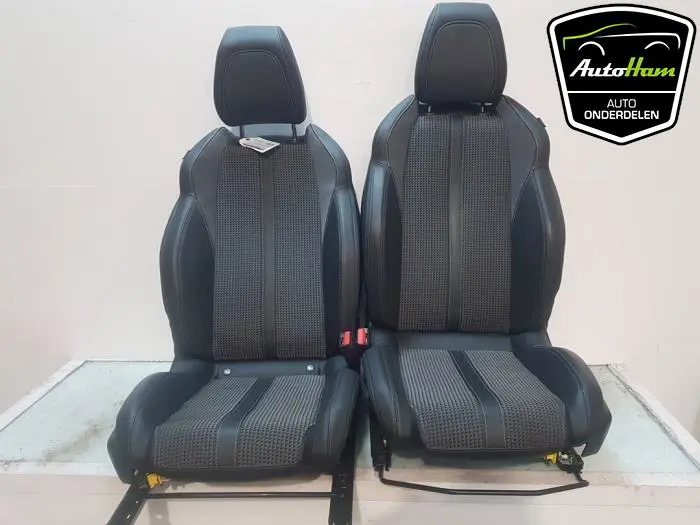 Bekleding Set (compleet) Peugeot 208