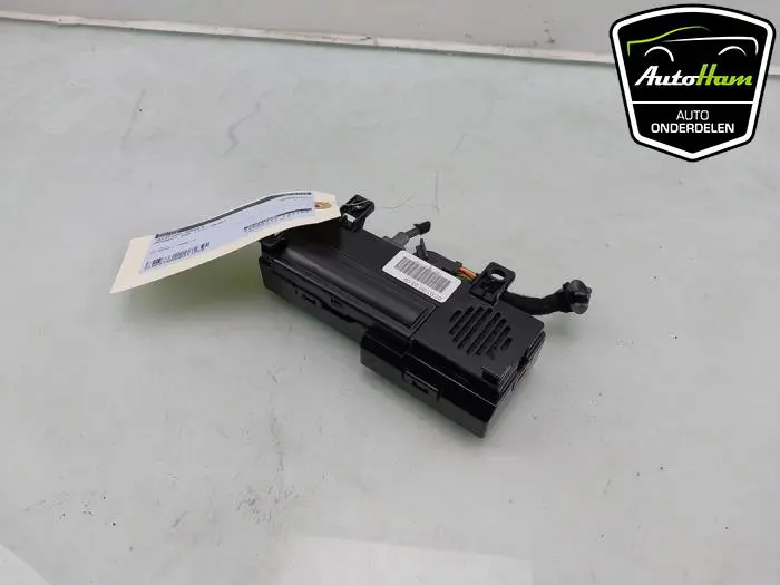 Telefoon Module Peugeot 208