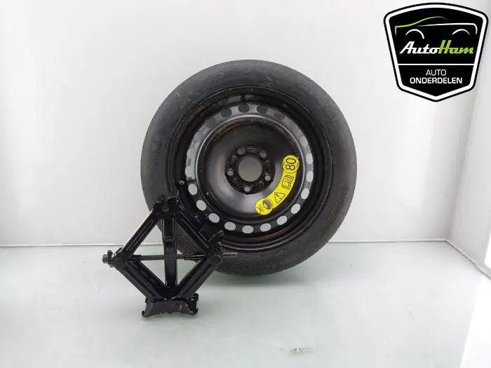 Krikset + reservewiel Ford Focus