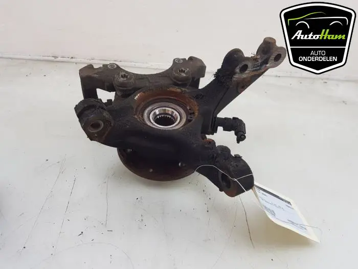 Fusee rechts-voor Peugeot 208