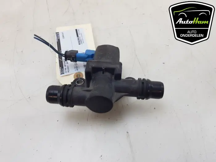 Extra waterpomp Peugeot 208