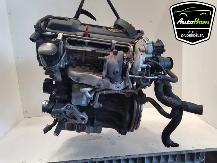 Motor Volkswagen Golf