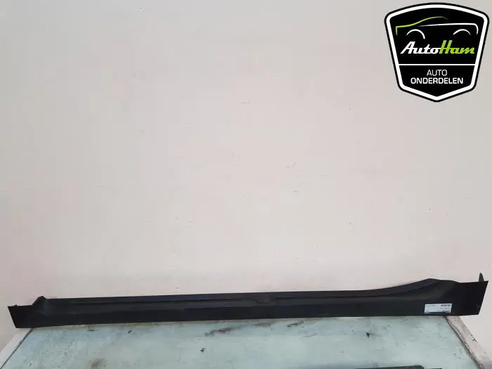 Zijskirt links Renault Scenic