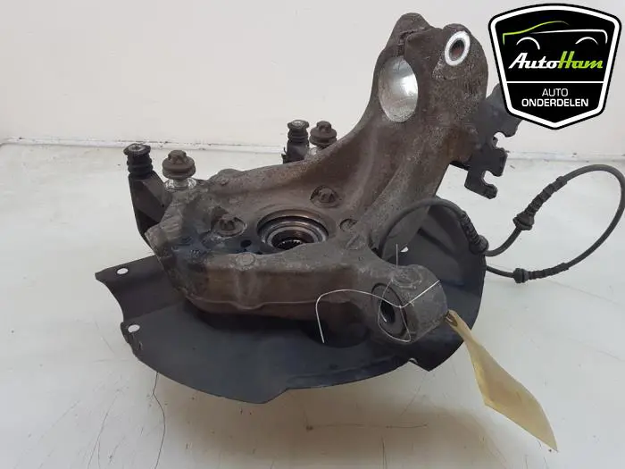 Fusee rechts-voor Renault Scenic