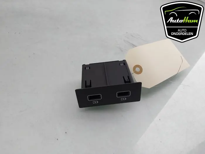 USB module Renault ZOE