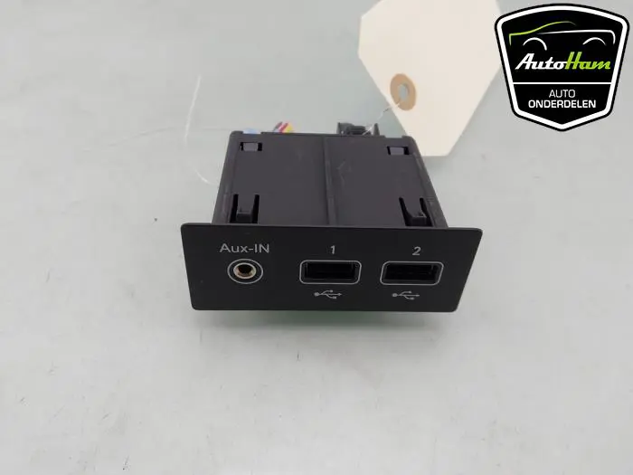 AUX/USB aansluiting Renault ZOE