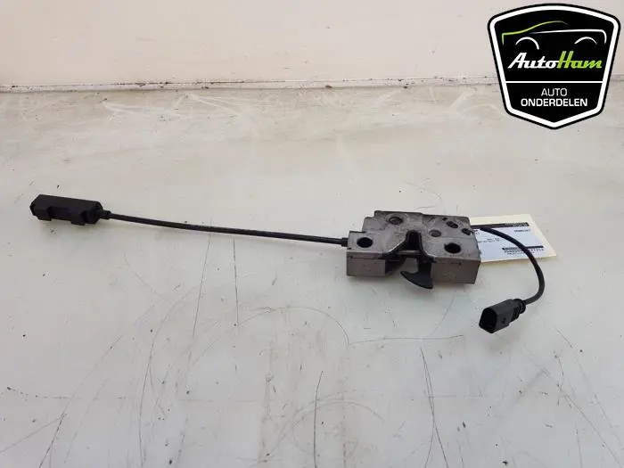 Slotmechaniek Motorkap Skoda Karoq