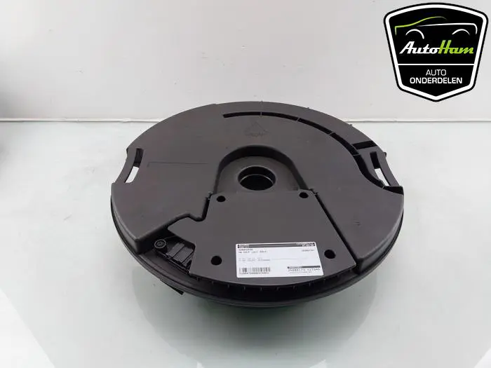 Subwoofer Volkswagen Golf