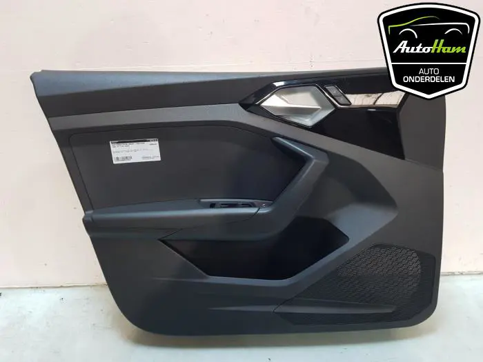 Portierbekleding 4Deurs links-voor Audi A1
