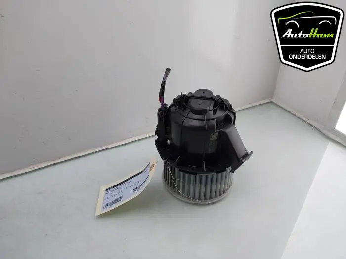 Kachel Ventilatiemotor Opel Crossland X