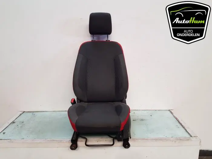 Stoel links Ford Fiesta