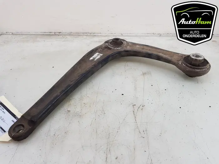 Draagarm links-voor Toyota Pro-Ace
