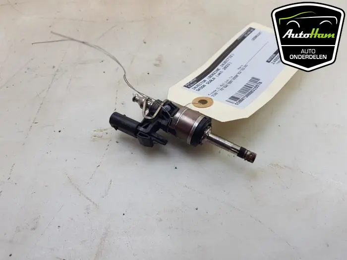Injector (benzine injectie) Skoda Scala