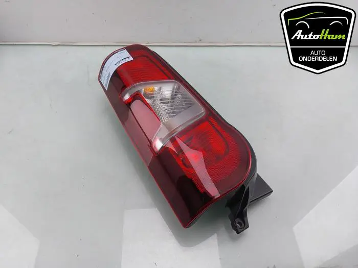 Achterlicht links Opel Combo