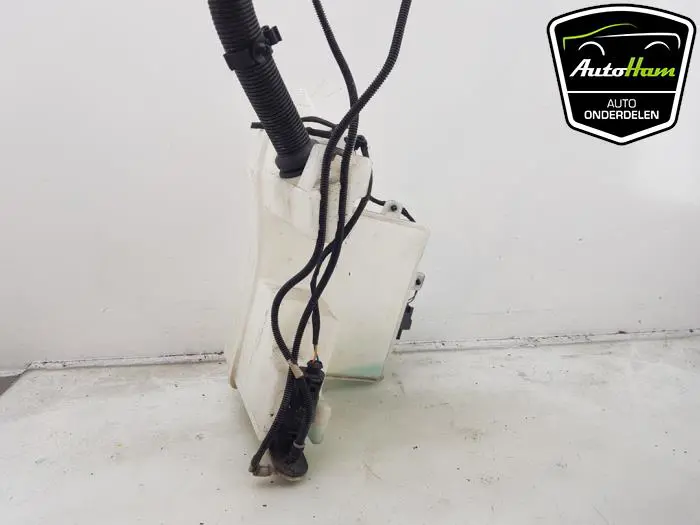 Ruitensproeiertank voor Ford Focus