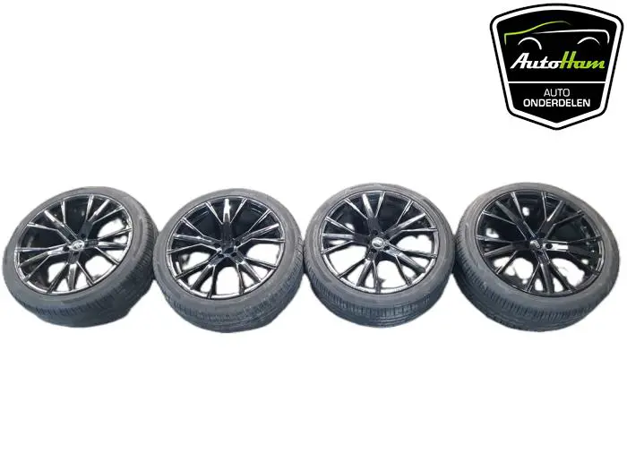 Sportvelgenset + banden Audi E-Tron