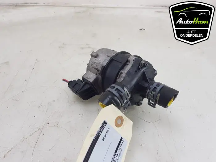 Extra waterpomp Audi E-Tron