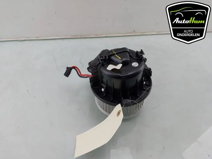 Kachel Ventilatiemotor Volkswagen Polo
