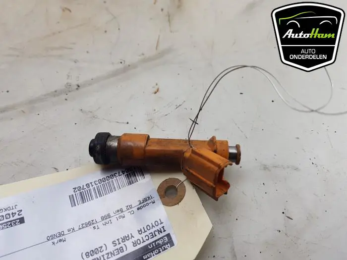 Injector (benzine injectie) Toyota Yaris