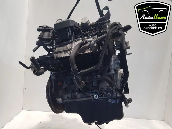 Motor Volkswagen Golf