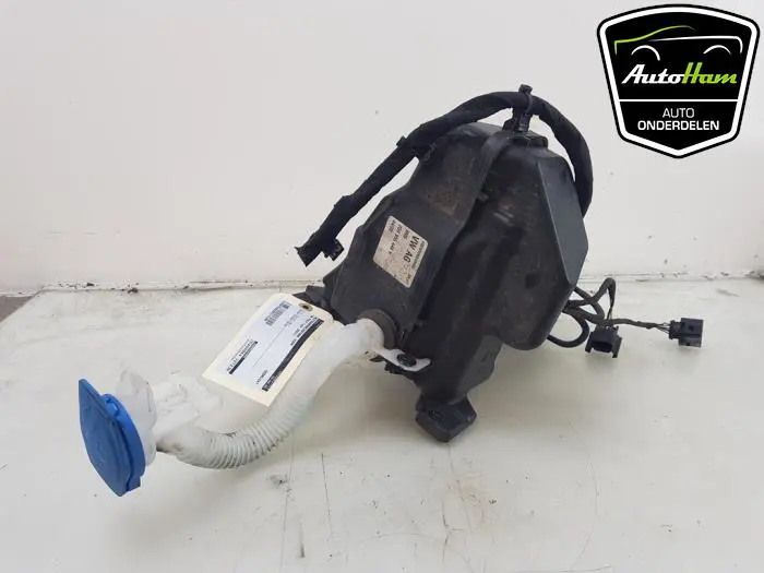 Ruitensproeiertank voor Volkswagen Polo