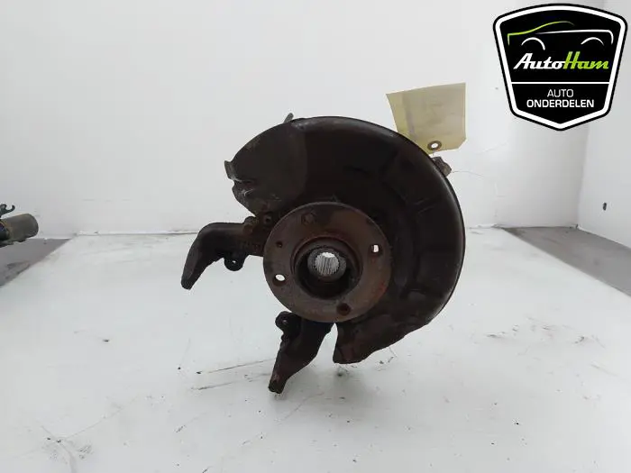 Fusee links-voor Volkswagen UP