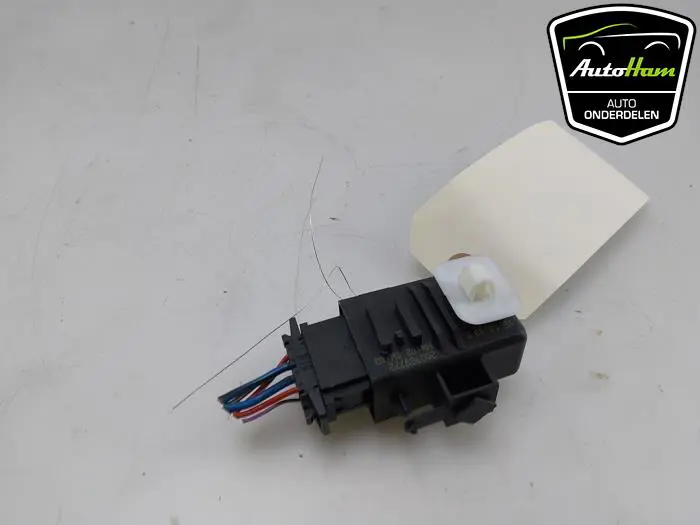 Stoelverwarmings module Volkswagen Polo