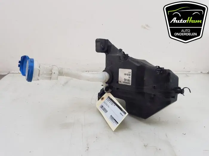 Ruitensproeiertank voor Volkswagen Polo