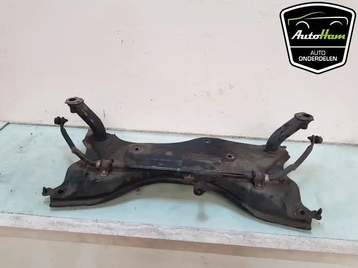 Subframe Suzuki Alto