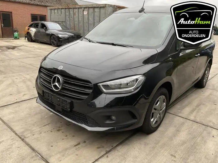 Scherm links-voor Mercedes Citan