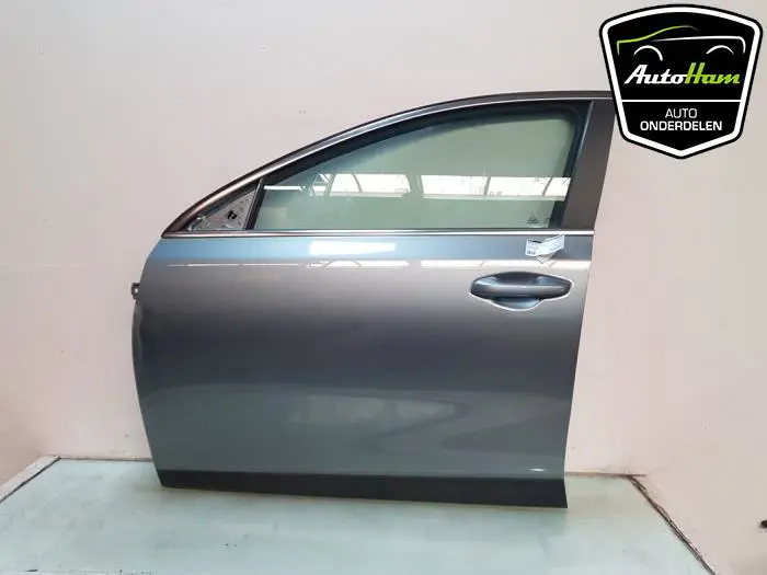 Portier 4Deurs links-voor Kia XCee'd