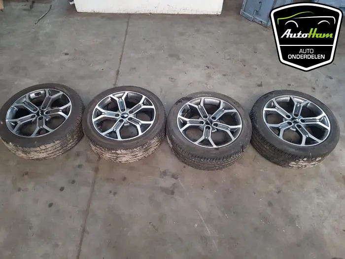 Sportvelgenset + banden Kia XCee'd