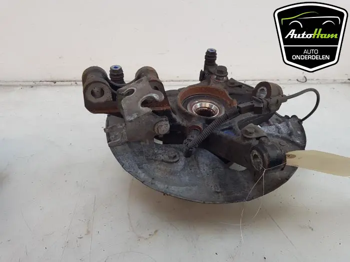 Fusee links-voor Opel Combo