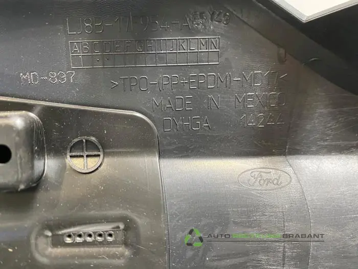 Diffuser rear bumper - 7a7beba7-5229-4dd6-b2db-1da52330afbe.jpg