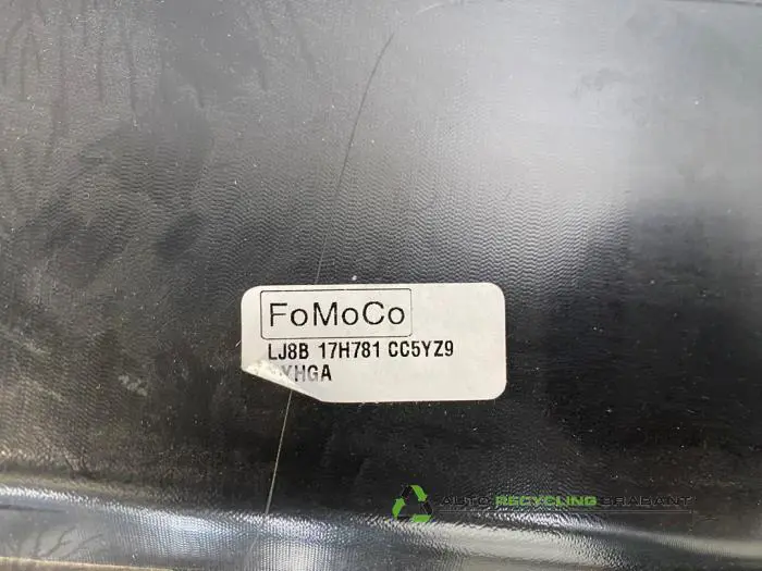 Diffuser rear bumper - d1493451-3823-4816-b784-04500d7562c4.jpg