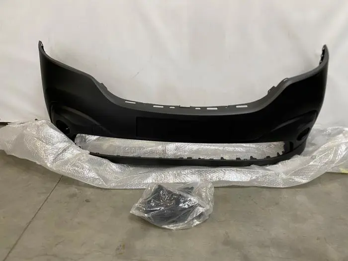 Voorbumper Renault Trafic