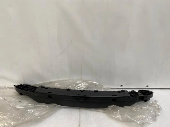 Bumperframe achter Renault Laguna