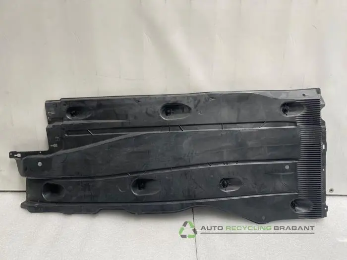 Plaque de protection sol Skoda Octavia