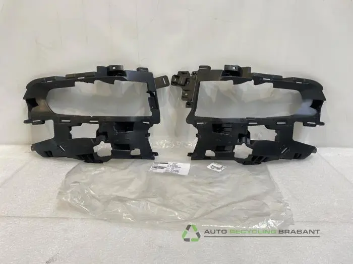 Support (divers) Peugeot 508
