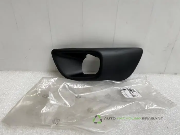 Bumper grille Citroen C4 Grand Picasso