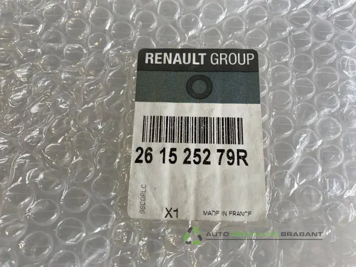 Bande décorative - 6a5d7dd3-2205-4277-b4fe-85ba939bdf0a.jpg